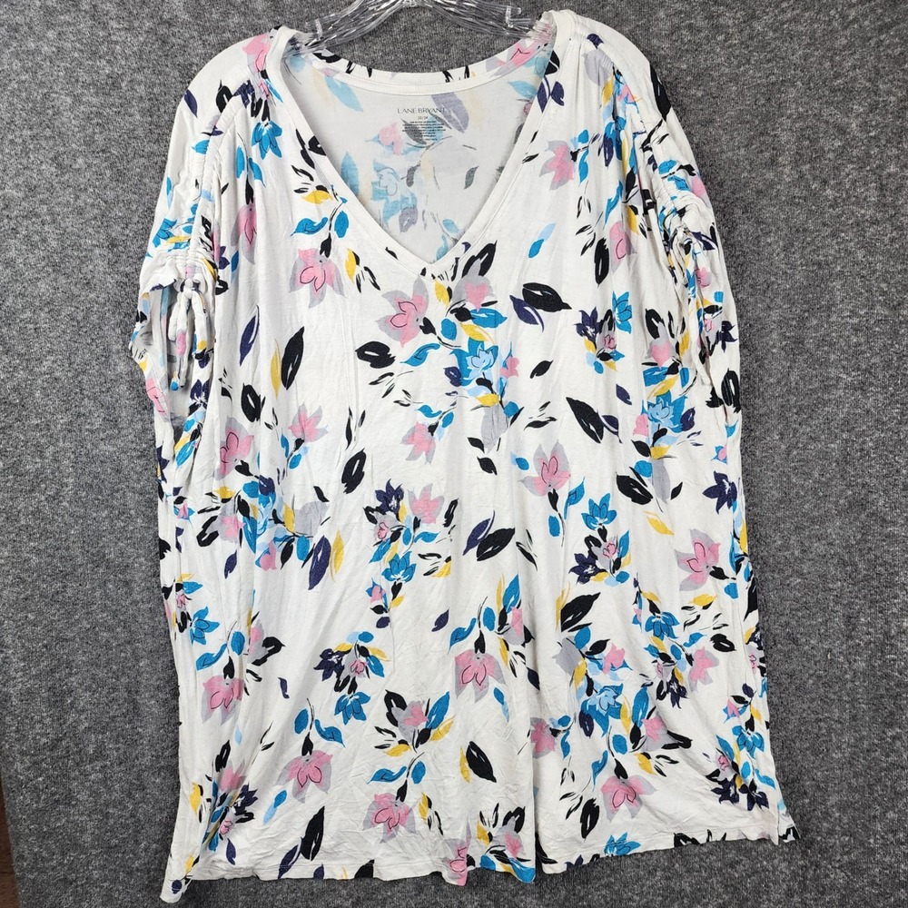 Lane Bryant Floral V-Neck Top Women‎ 22/24 White Blue Pink Cinched Short Sleeve